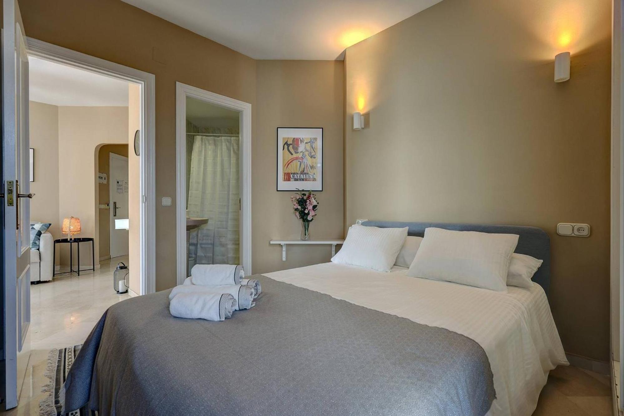 053 - Two Bed Mijas Golf Apartment In Popular Matchroom Golf Club Fuengirola Esterno foto
